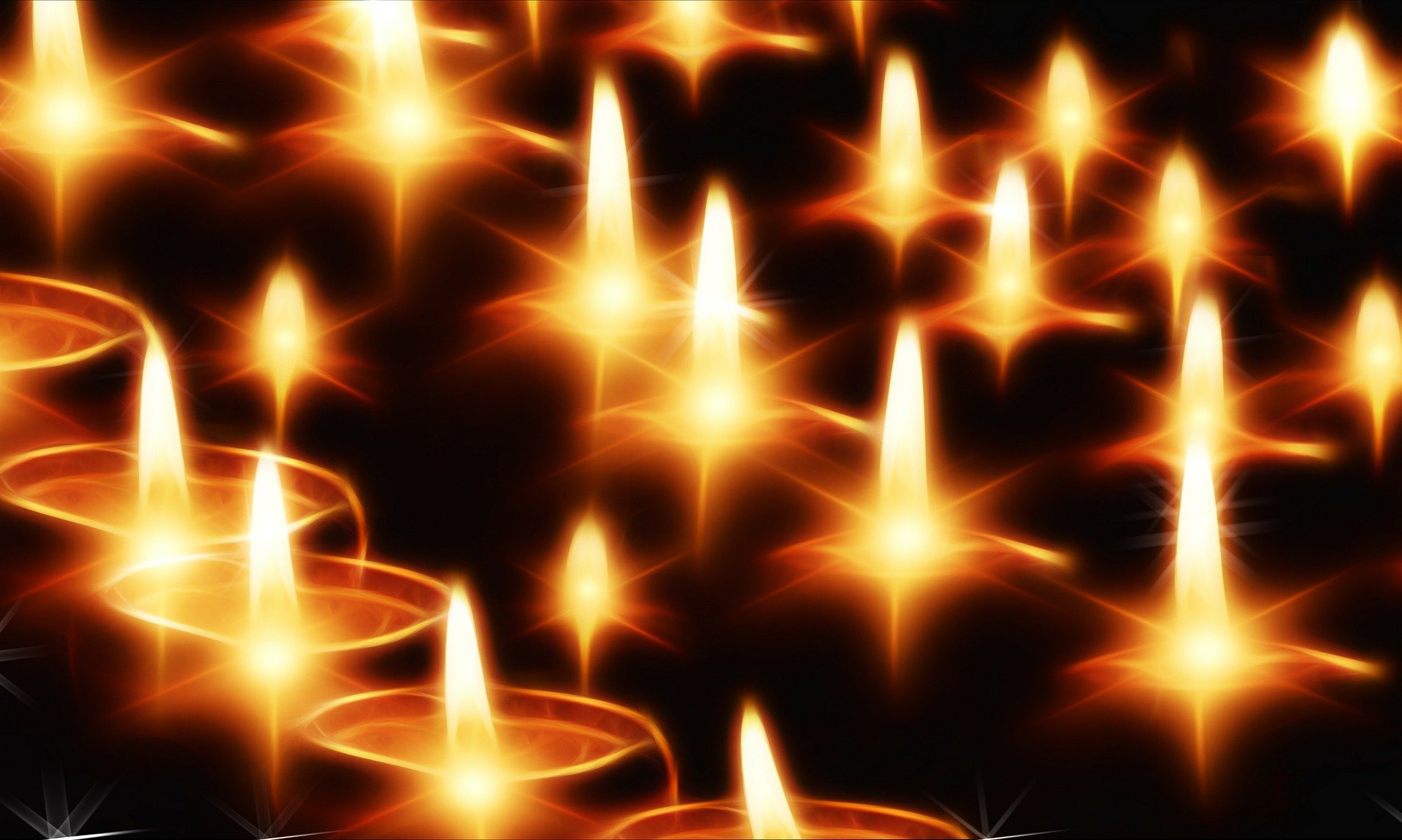 Kerzen (c) Bild von Gerd Altmann auf Pixabay